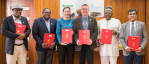 (L-R) Dr Abdulai Jalloh, CORAF; Mr William Asiko, FANRPAN; Ms Joanna Kane-Potaka, Assistant Director General-External Relations, ICRISAT, and Smart Food Executive Director; Dr Peter Carberry, Director General, ICRISAT, Dr Yemi Akinbamijo, FARA and Dr Ravi Khetarpal, Executive Secretary, APAARI at the signing of agreements on 13th January, 2019 at ICRISAT, India.