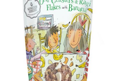 Ragi Flakes with Banana by Moonsoon Harvest