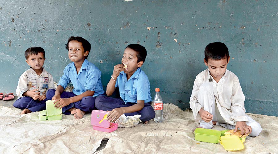 Centre asks states to include millets once a week in school meal
